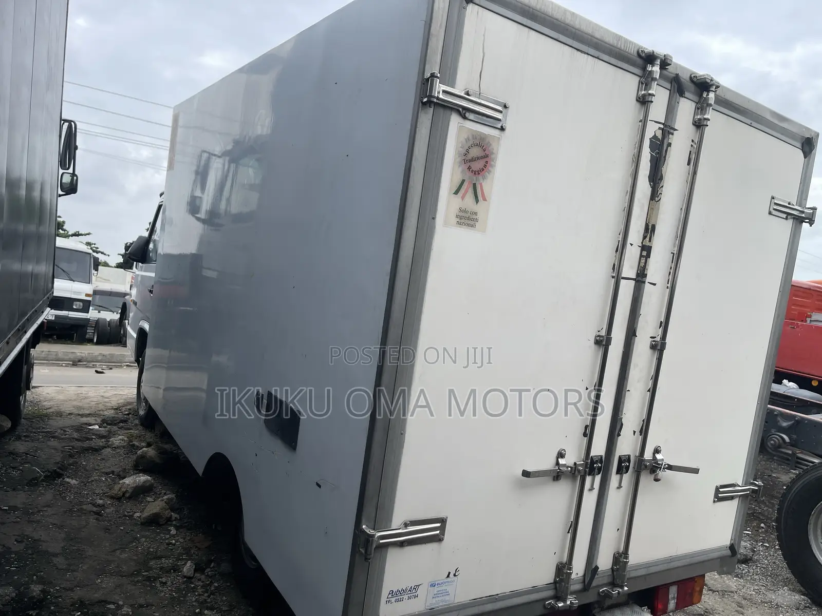 Mercedes-benz Mb100 2000 White