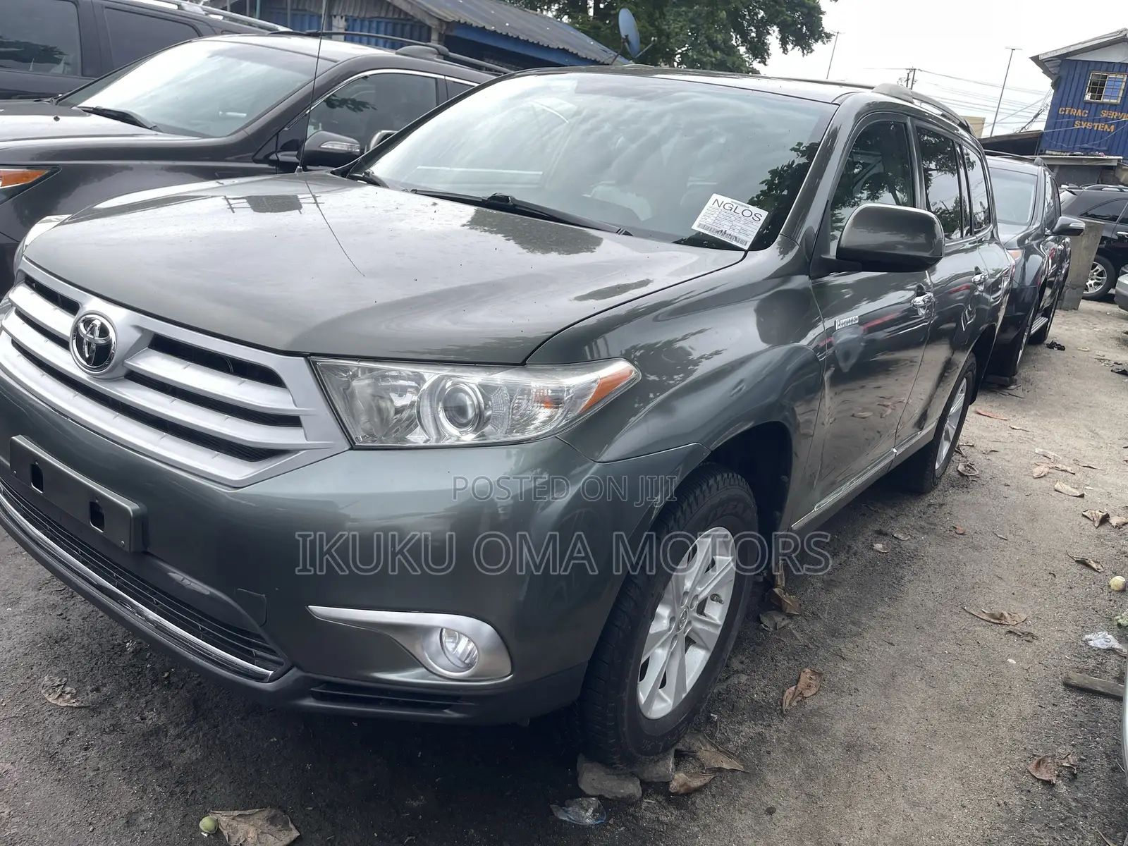 Toyota Highlander Limited 3.5l 4WD 2013 Green
