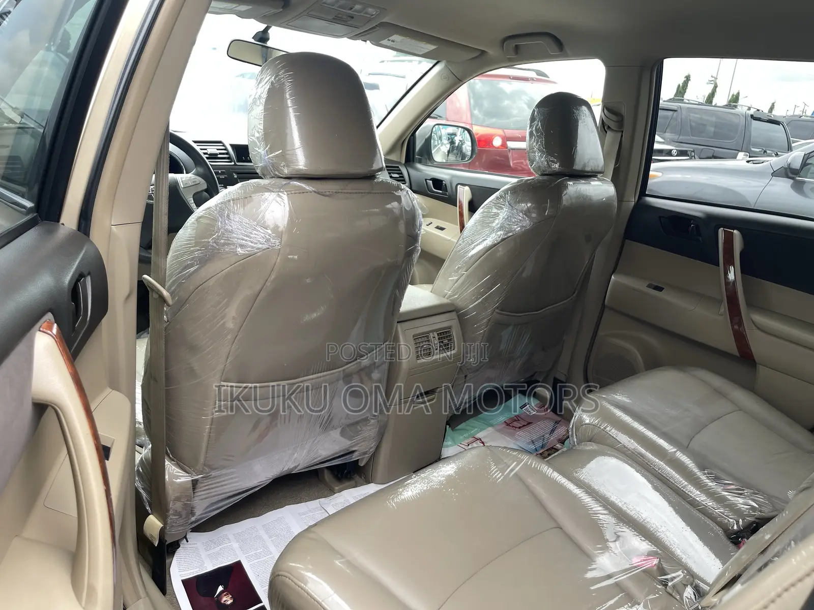 Toyota Highlander Limited 2010 Gold