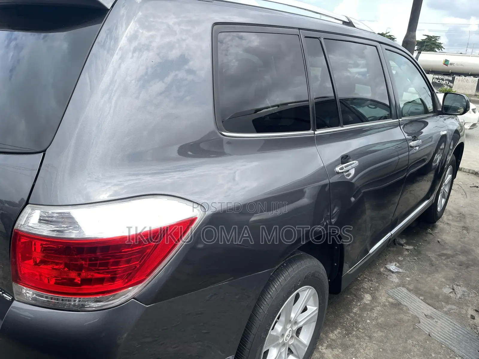 Toyota Highlander Limited 3.5l 4WD 2013 Gray