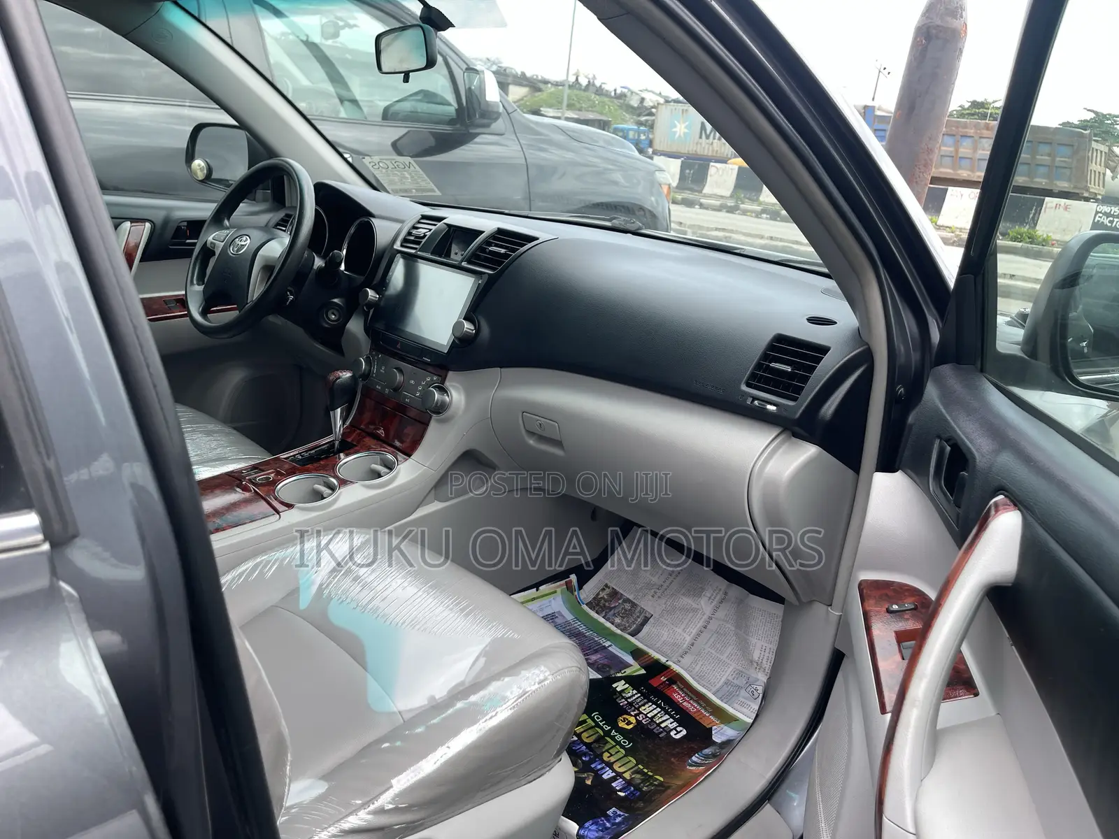 Toyota Highlander Limited 3.5l 4WD 2013 Gray