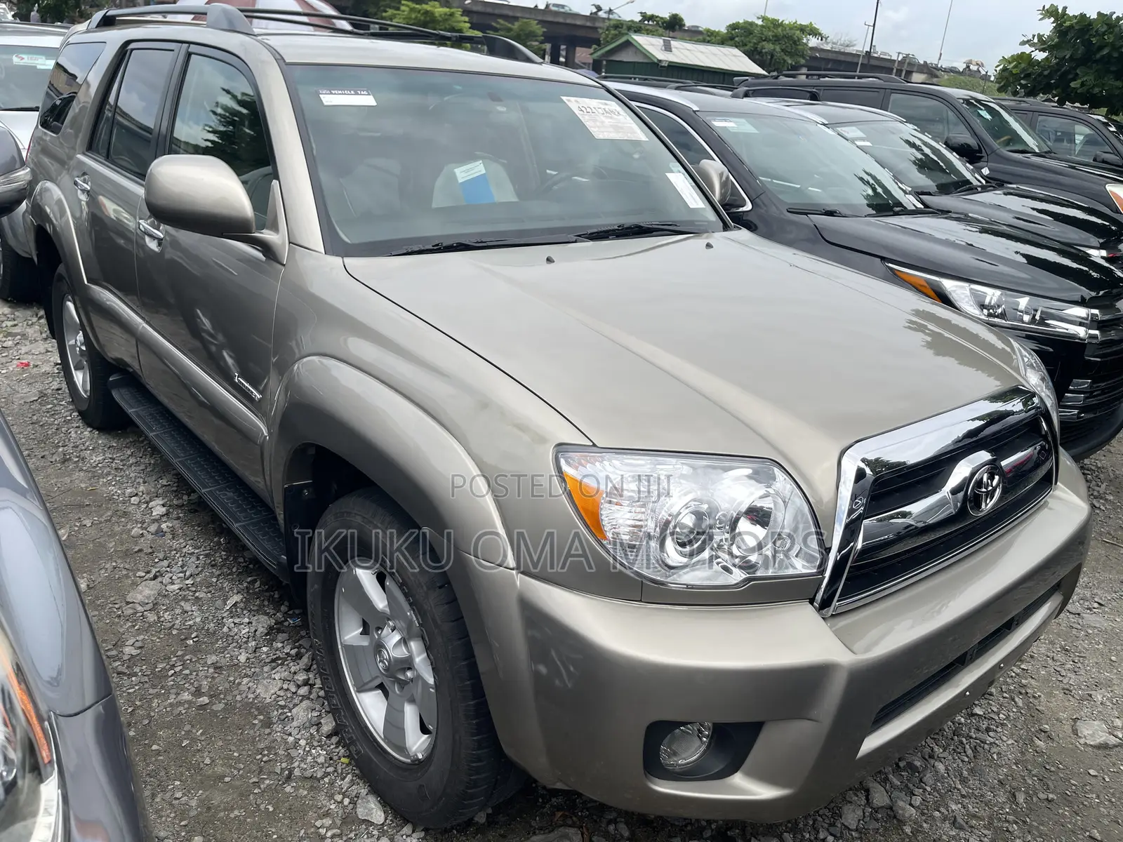 Toyota 4-Runner Limited V6 2007 Gold