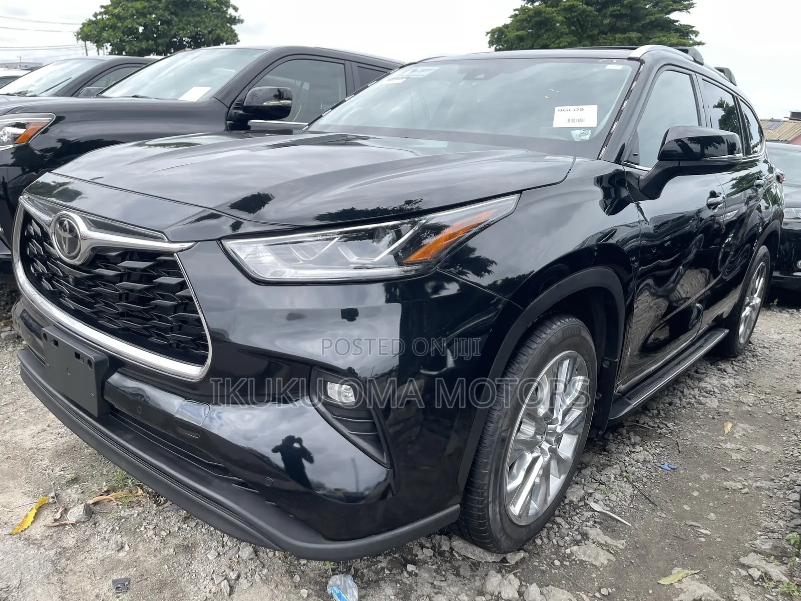 Toyota Highlander Limited 2021 Black