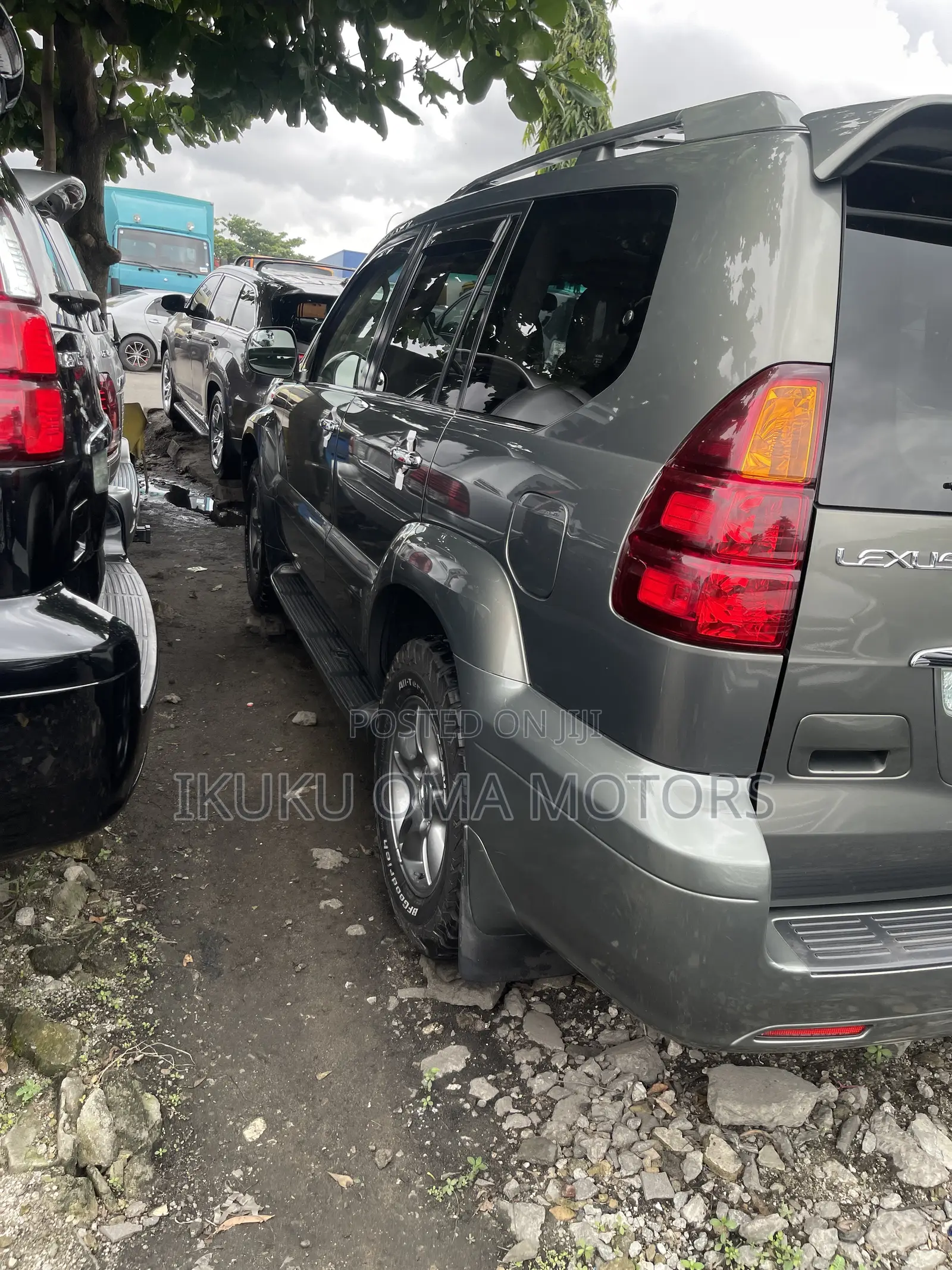 Lexus GX 470 Sport Utility 2007 Green