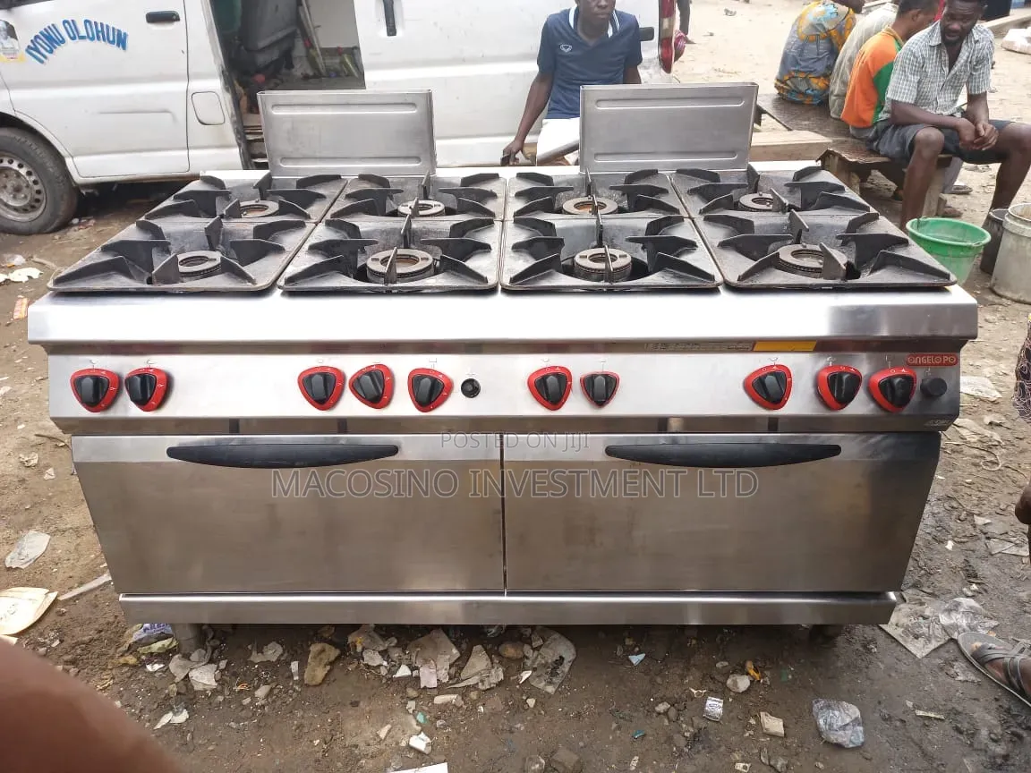 Commercial 8-Burner Gas Stove With Oven