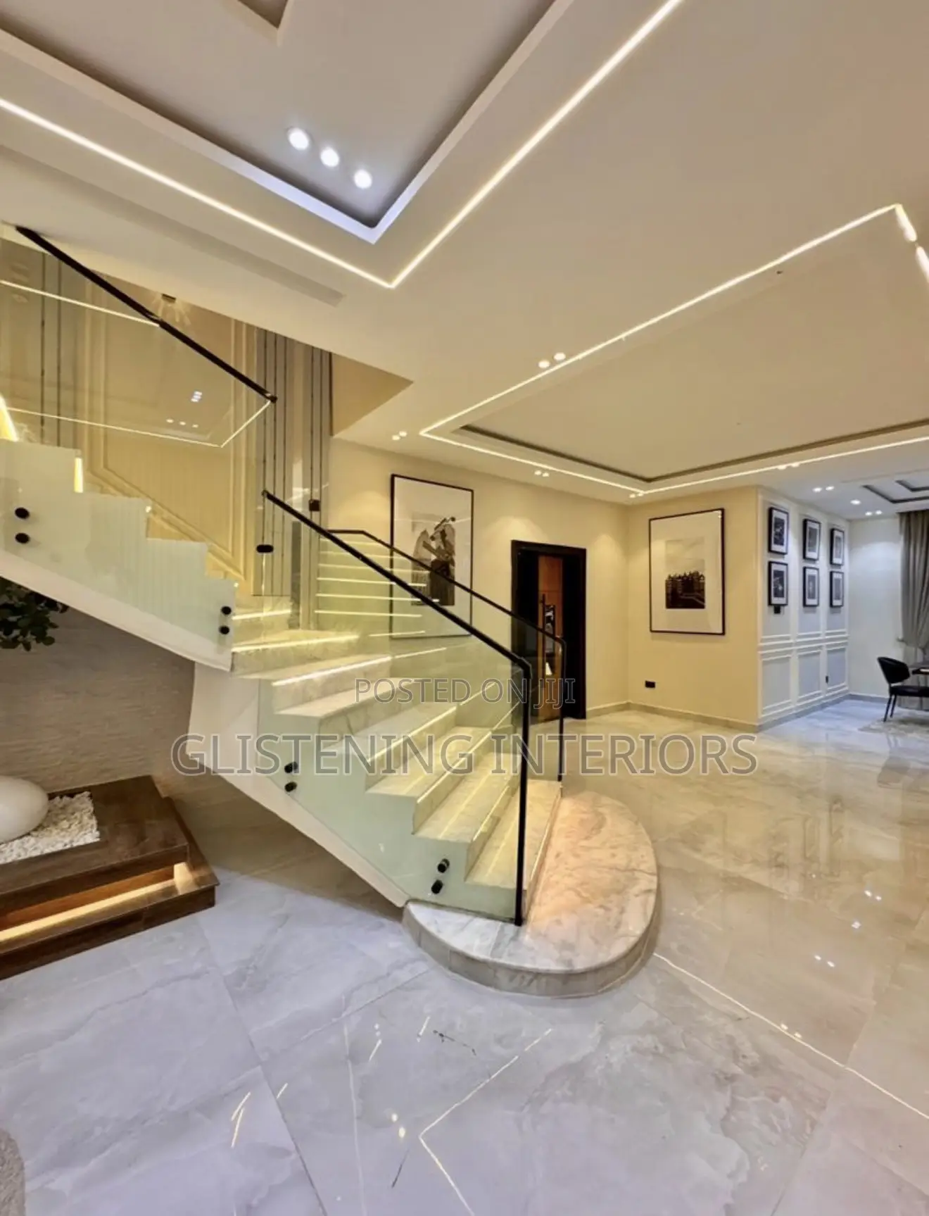 Staircase Side Handrail Glass With a 10mm Tempered Plain