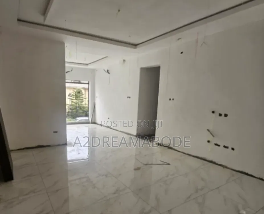 2bdrm Apartment in Magodo, GRA Phase 2 Shangisha for sale