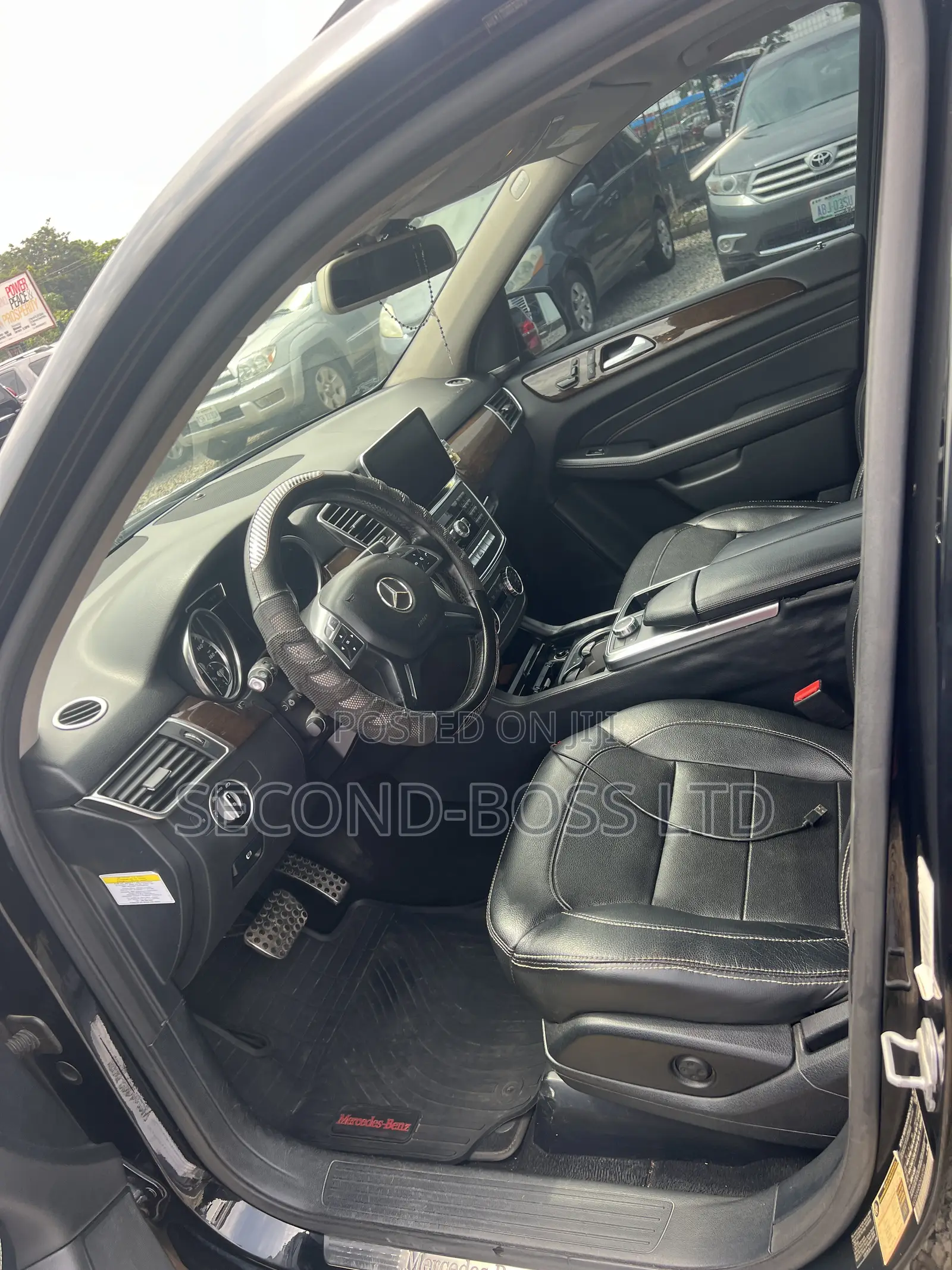 Mercedes-Benz M Class ML 550 4Matic 2013 Black