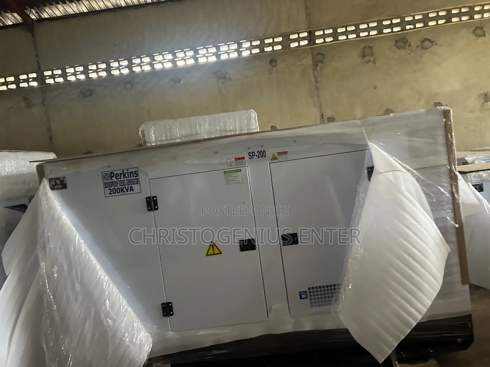 Brand New 200kva Perkins Soundproof Generator Set With Warranty