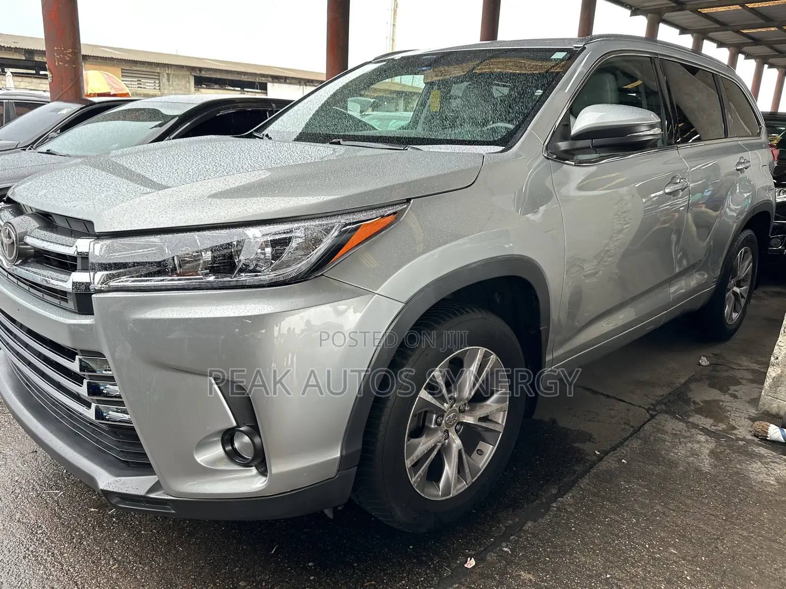 Toyota Highlander XLE 4dr SUV AWD (3.5L 6cyl 6A) 2015 Silver