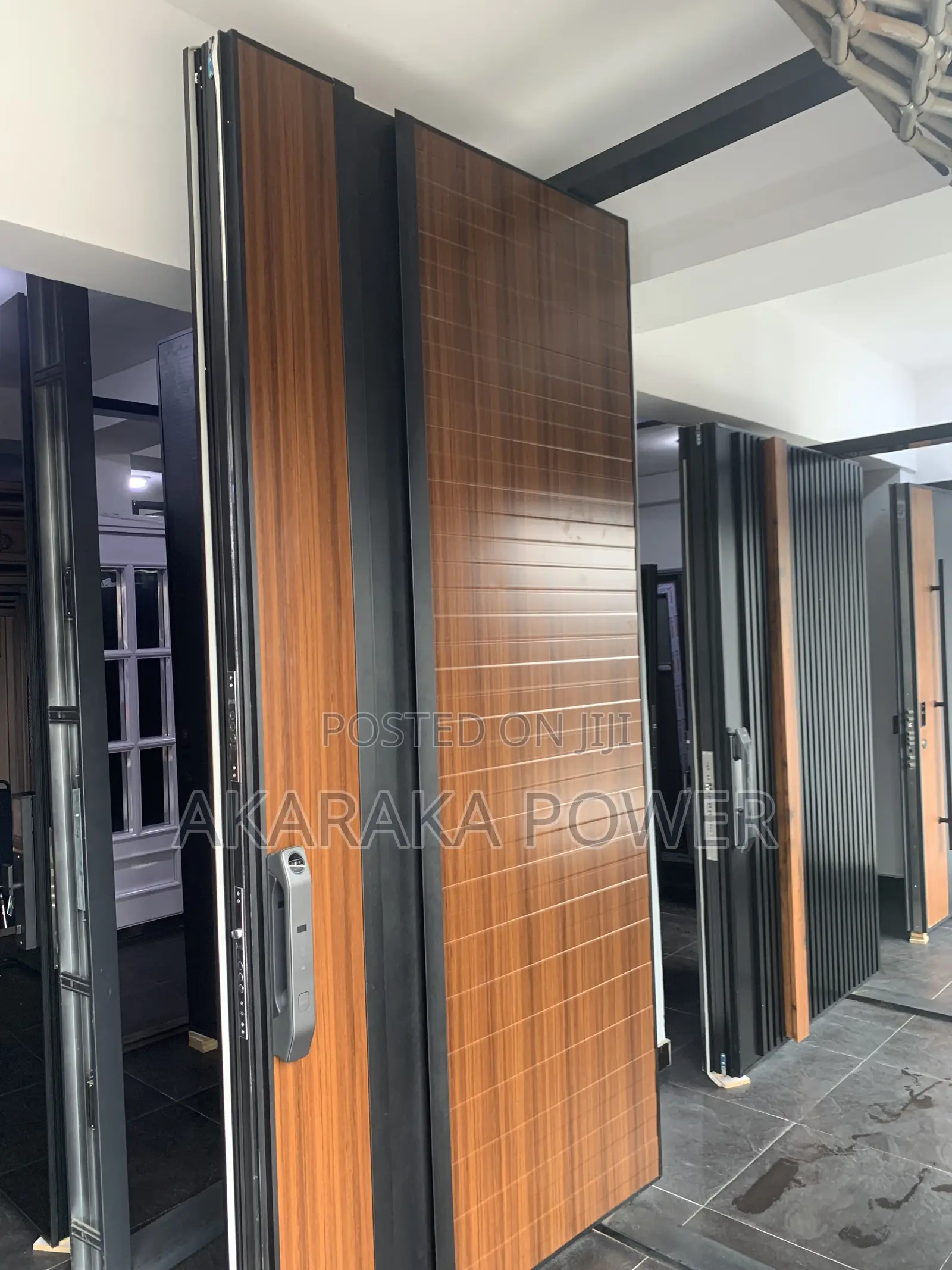 Hight Quality Turkey Pivot Door