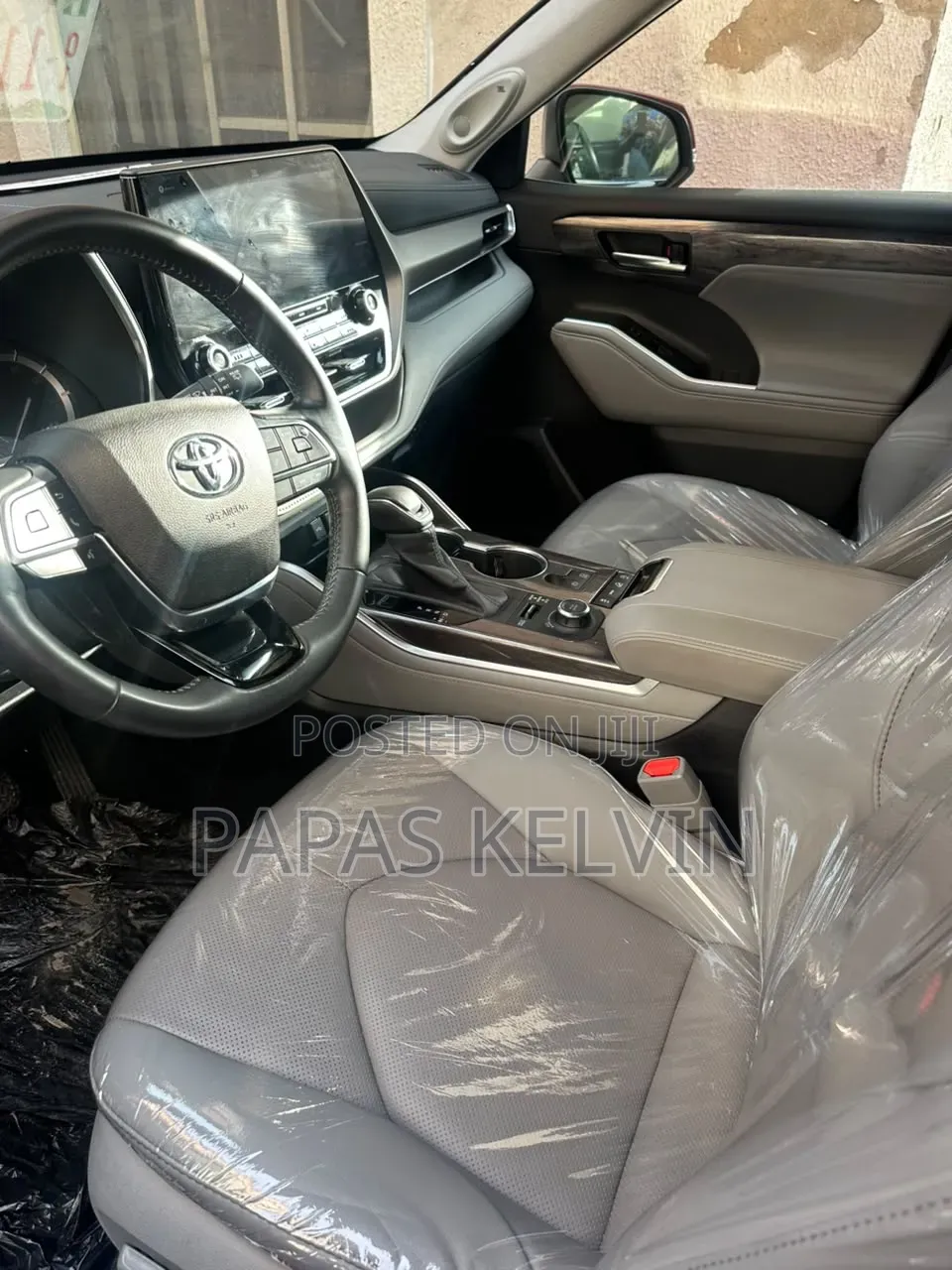 Toyota Highlander Limited FWD 2020 Red