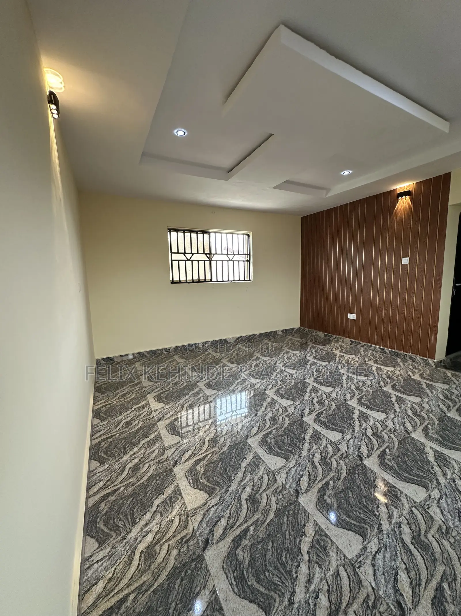 4bdrm Duplex in Akala Way, Akobo for rent