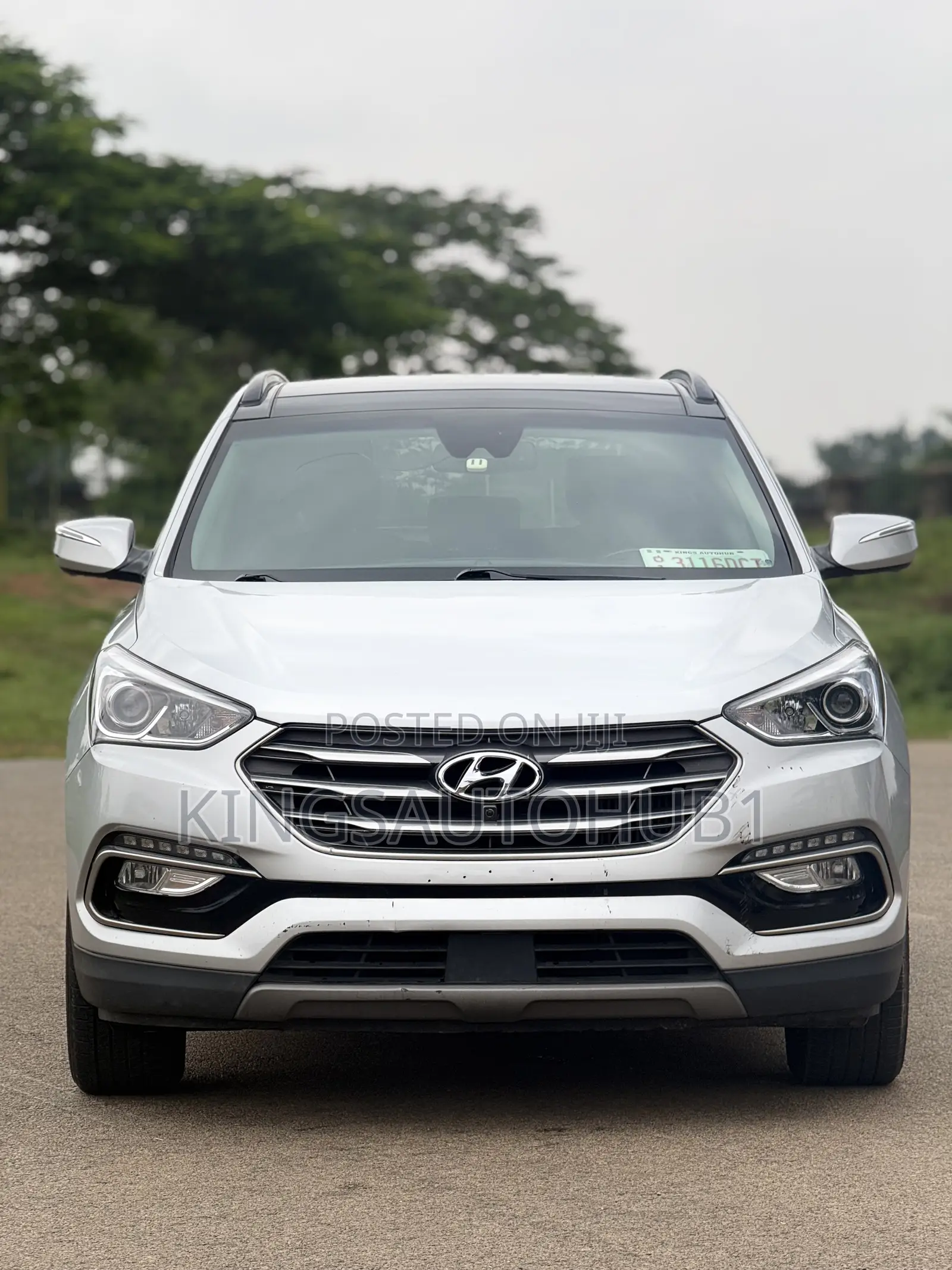 Hyundai Santa Fe Limited w/Saddle Interior 4dr SUV (3.3L 6cyl 6A) 2015