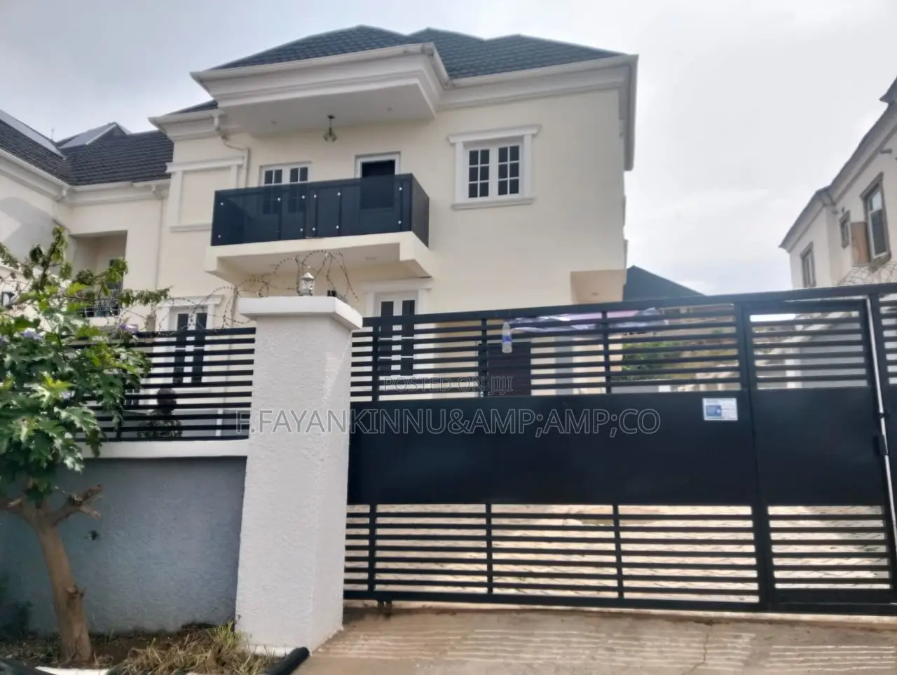 4bdrm Duplex in Admiralty Estate, Asokoro for rent