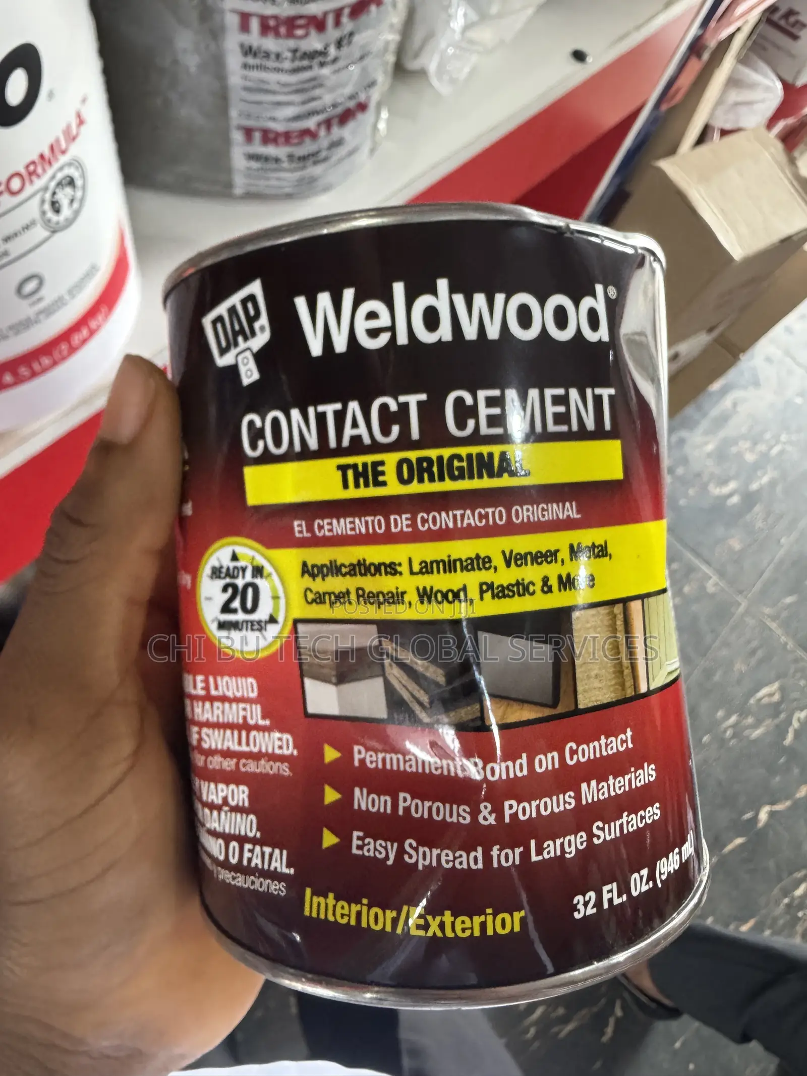 32 Oz (Quart) Can of Dap Weldwood Original Contact Cement.