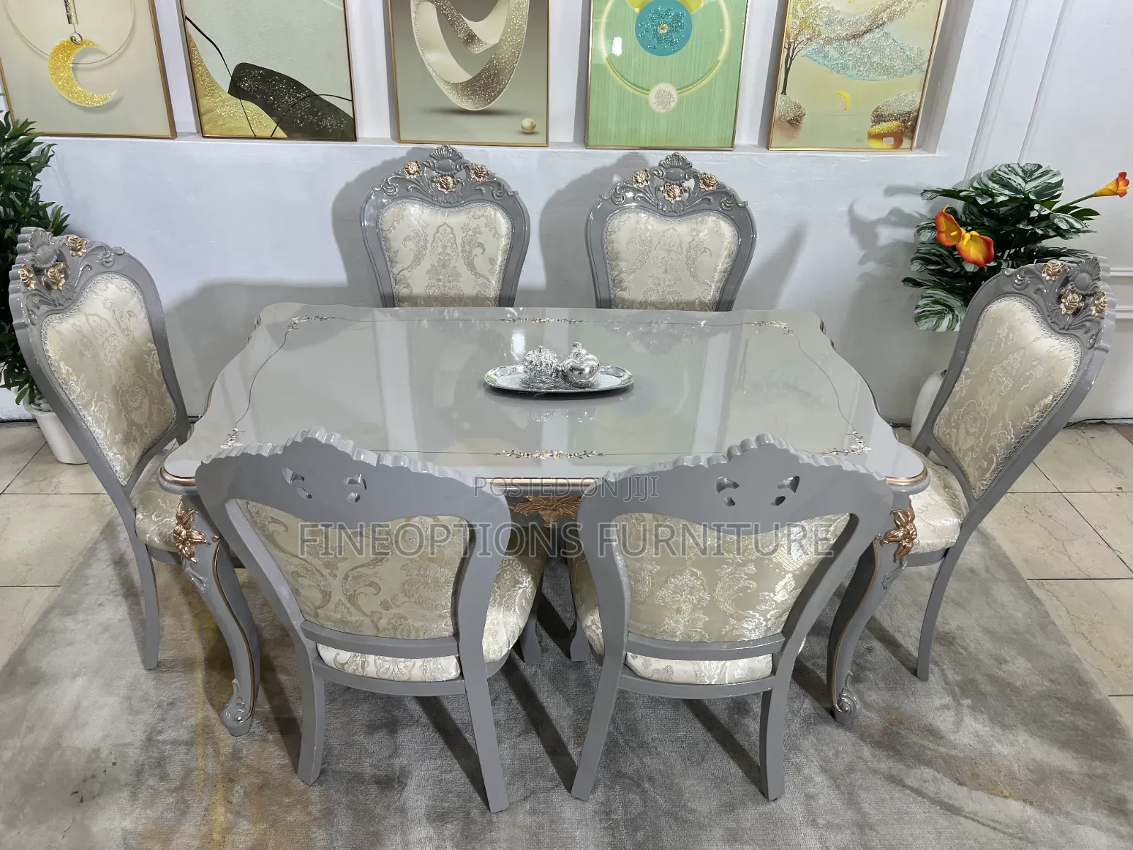 Dove Dinner Table