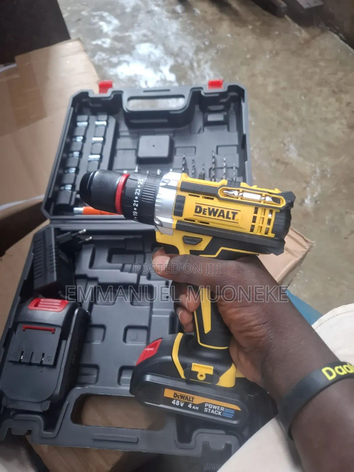 Dewalt 48v Cordless Drill Set