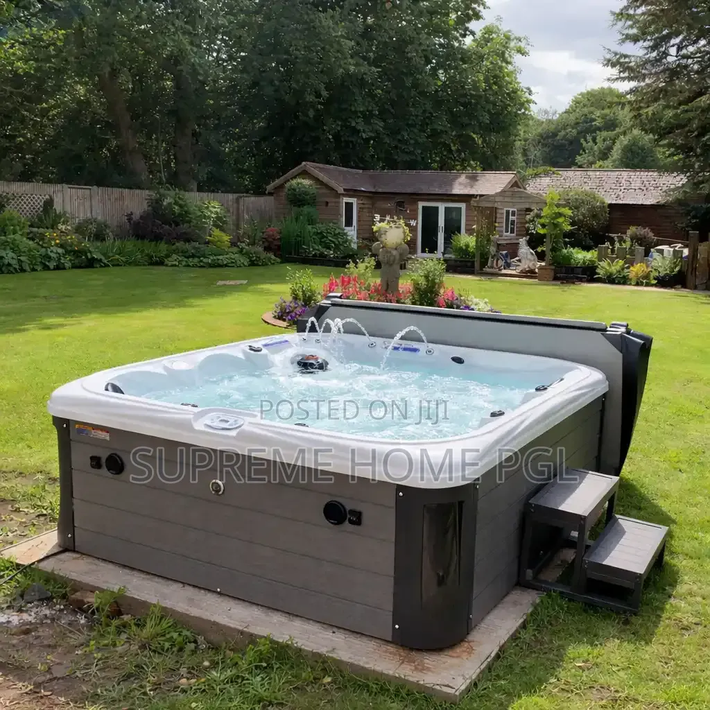 High Quality Outdoor Hot Bathtub