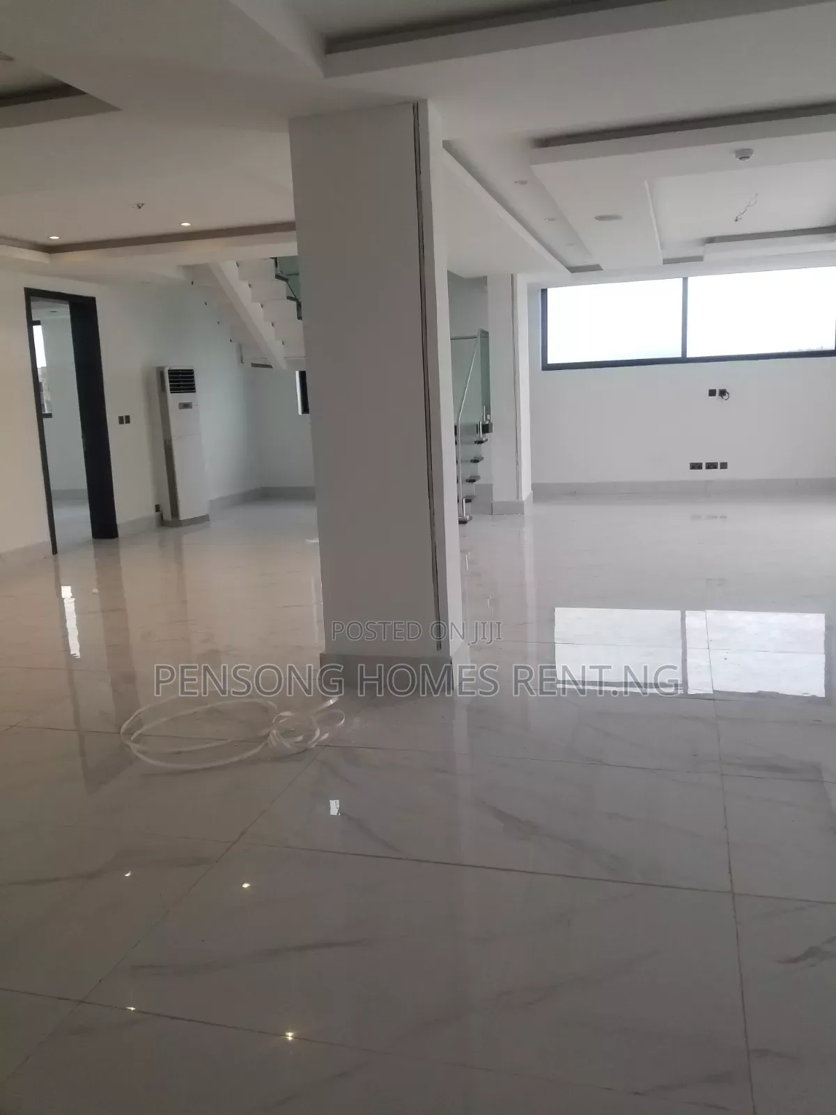 4bdrm Maisonette in Banana Island, Ikoyi S.W for rent