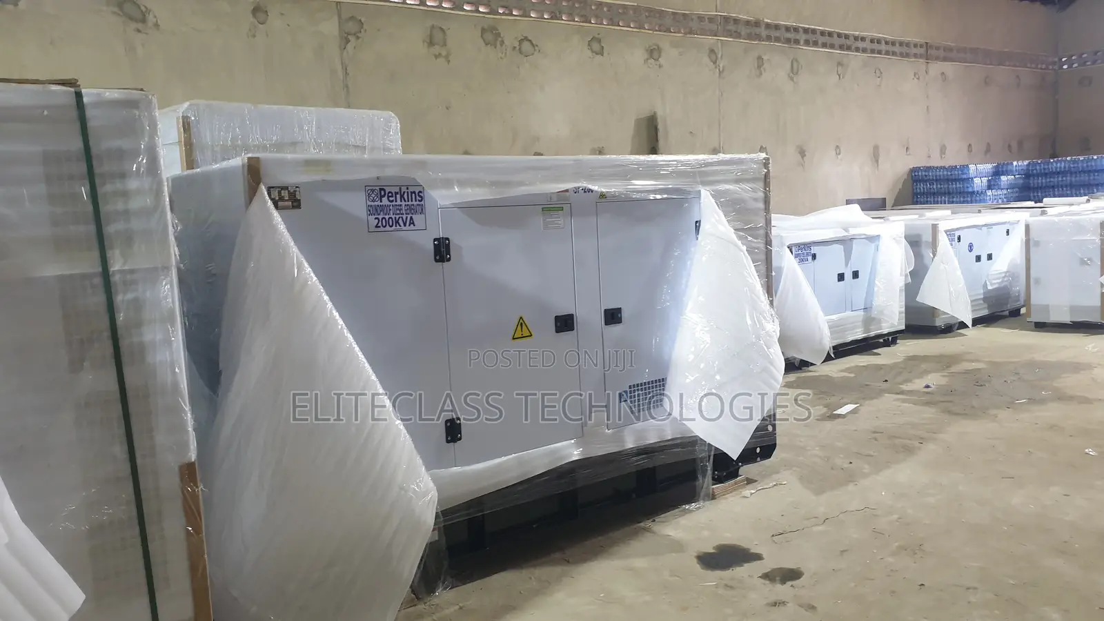 200kva Perkins Acoustic Generator (Soundproof)