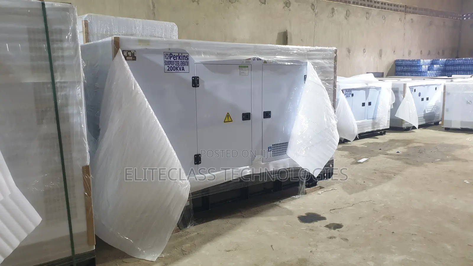 200kva Perkins Acoustic Generator (Soundproof)