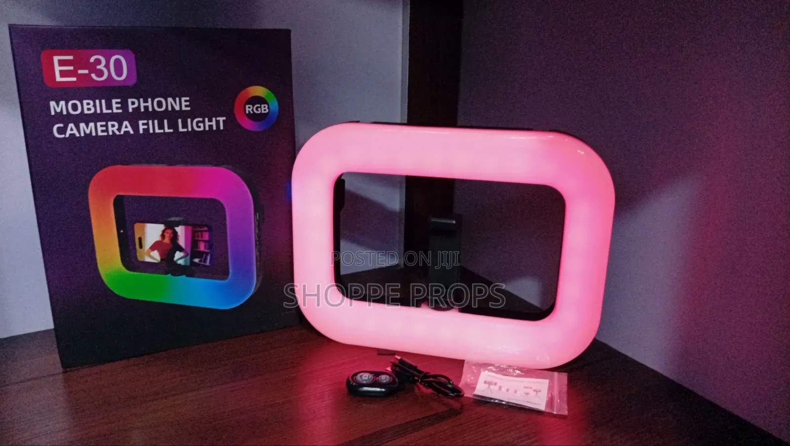 E-30 Mobile Phone Camera Fill Light RGB