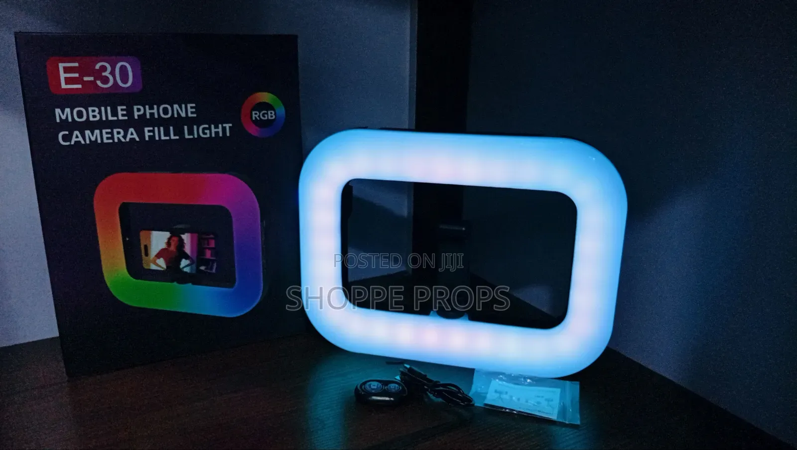 E-30 Mobile Phone Camera Fill Light RGB