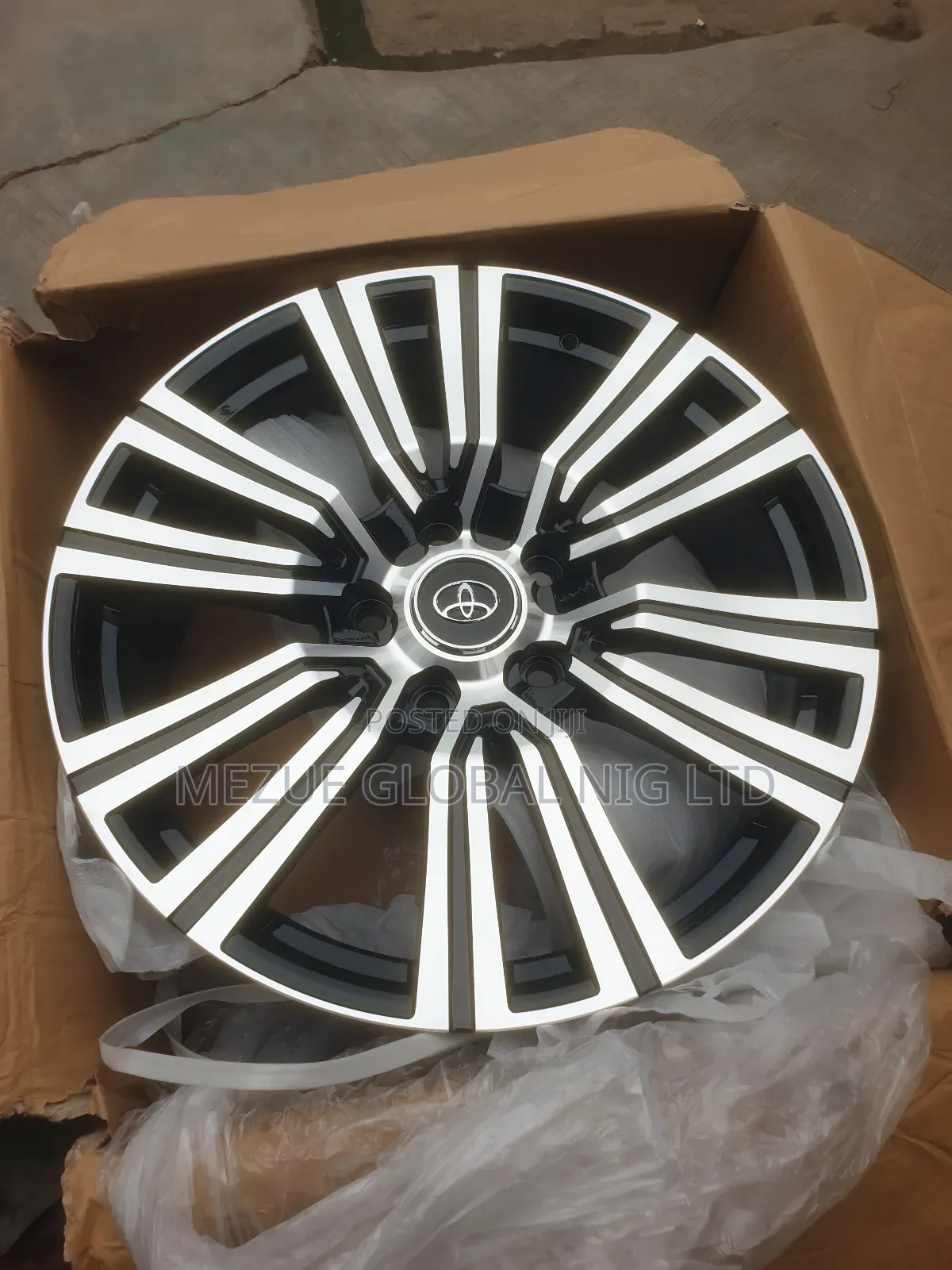 22inches Rim for Toyota V8 Etc 