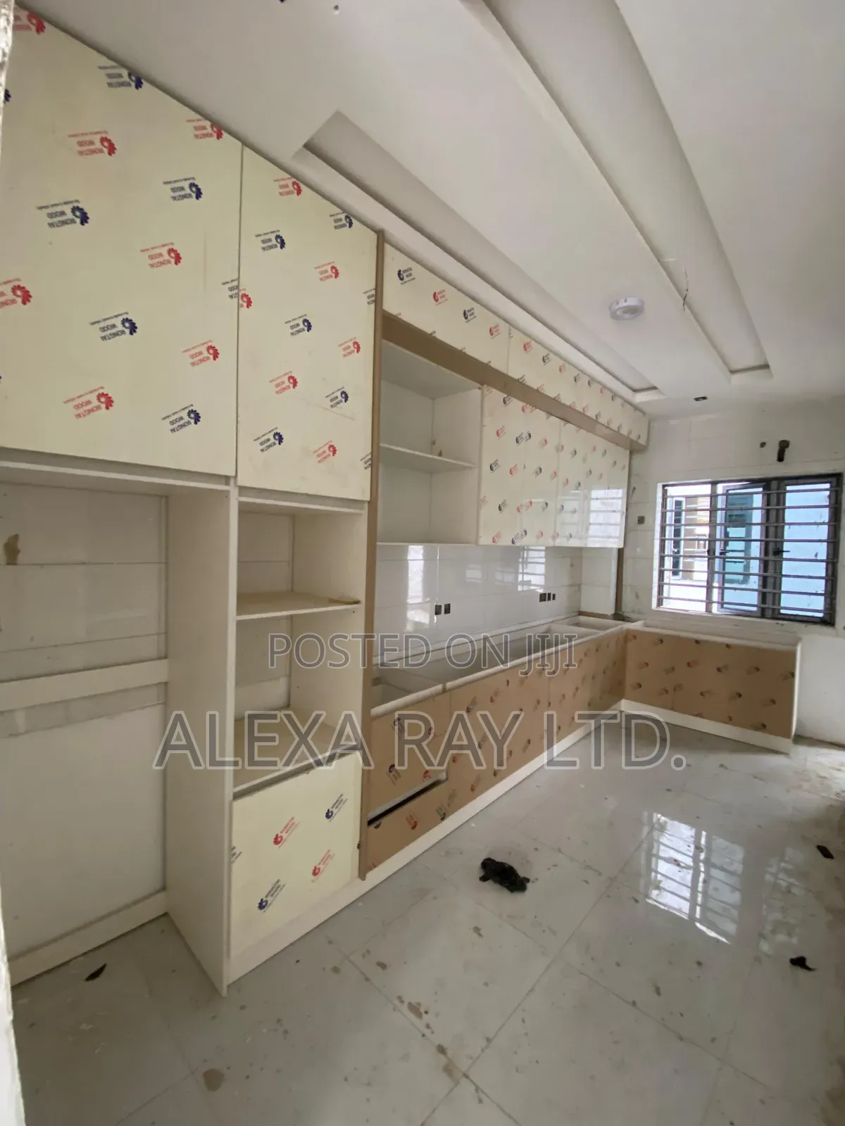 Furnished 2bdrm Apartment in VGC / Ajah for sale