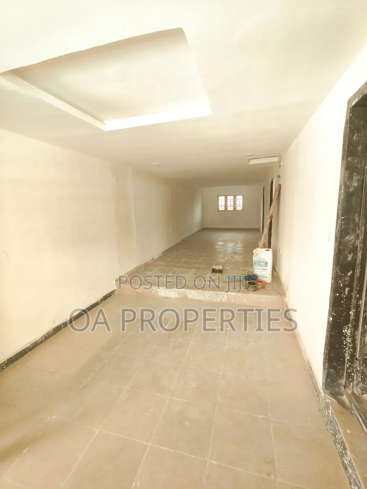 4bedroom Flat at Opp Ui, Along Ui First Gate, Ui Ibadan. 3m/Annum