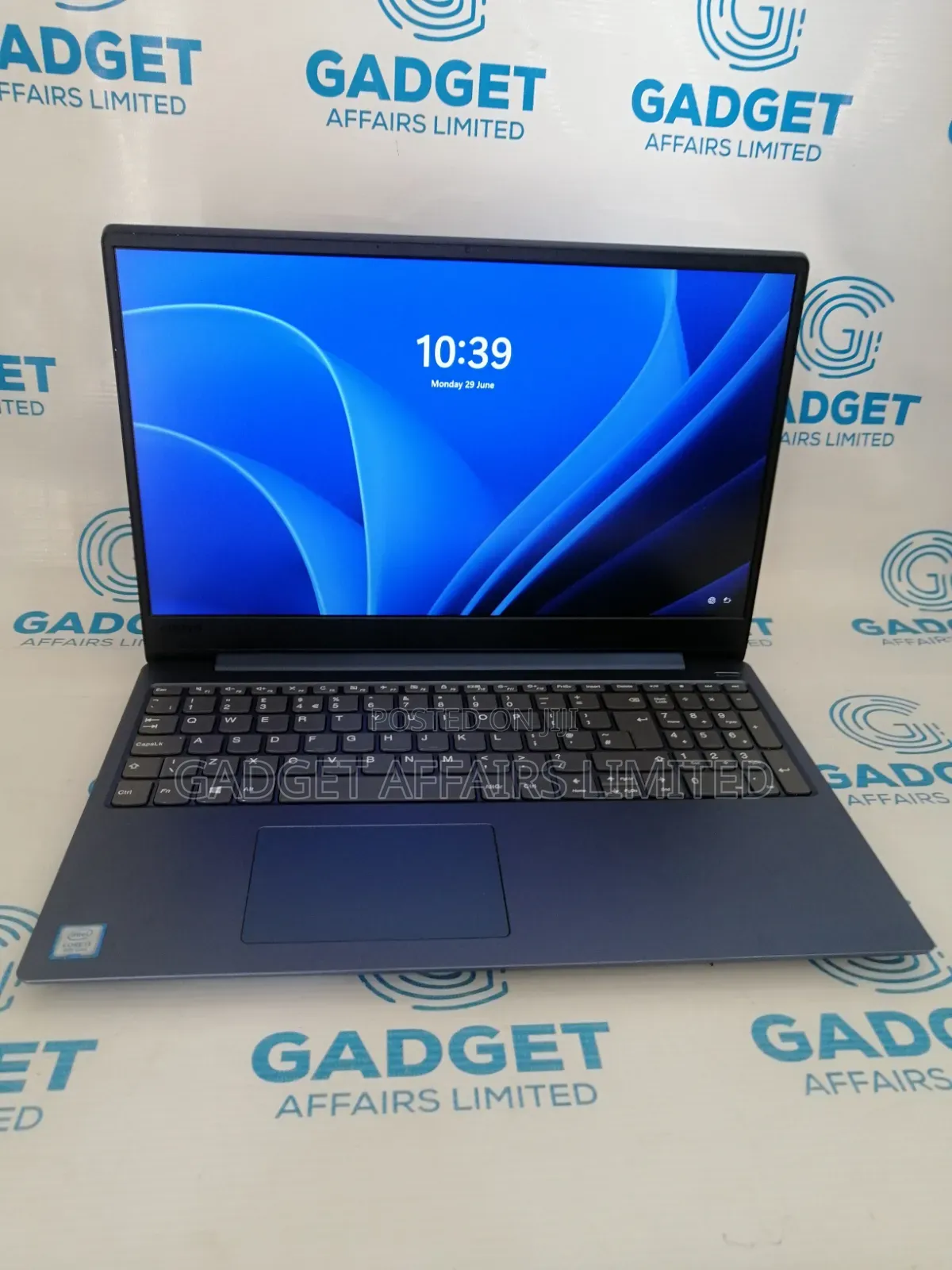 Laptop Lenovo IdeaPad 330S 4GB Intel Core i3 HDD 1T