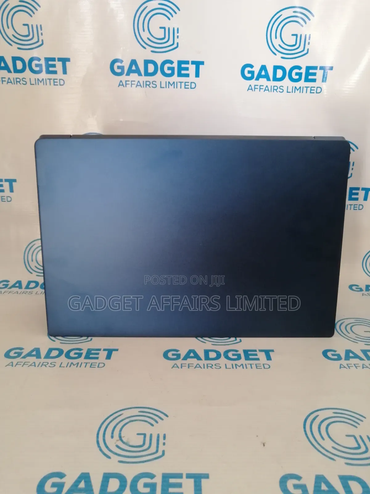 Laptop Lenovo IdeaPad 330S 4GB Intel Core i3 HDD 1T