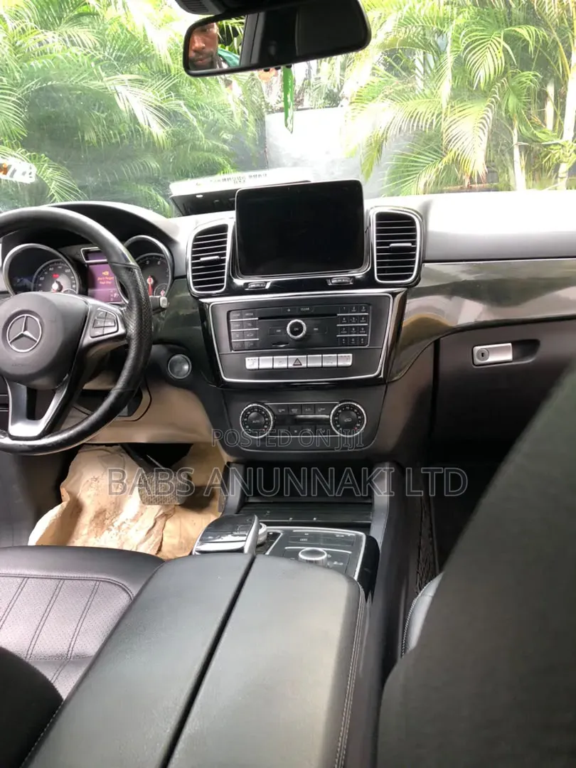 Mercedes-Benz GLE-Class 2018 Gray