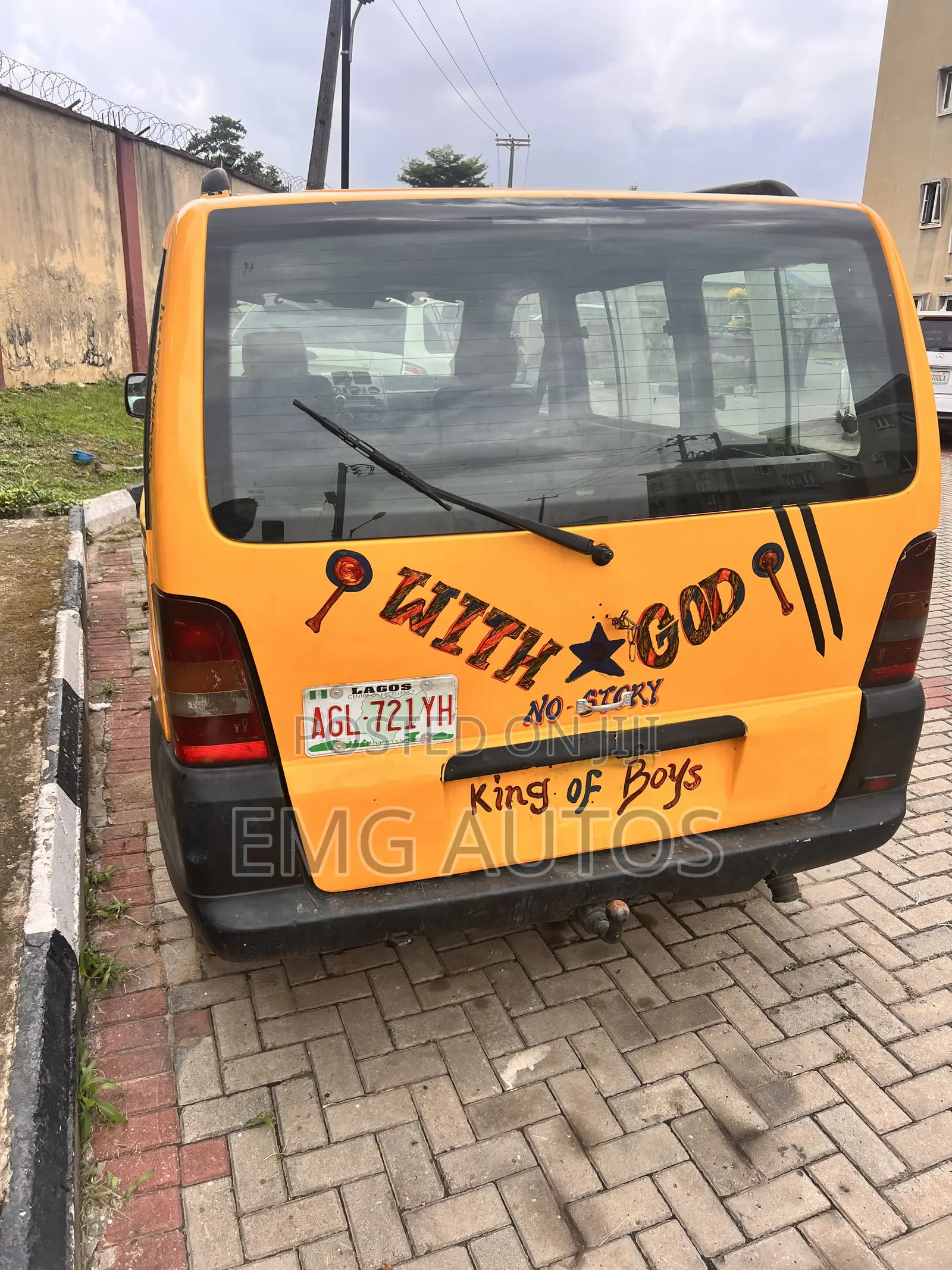 Mercedes-Benz Vito 2004 Yellow