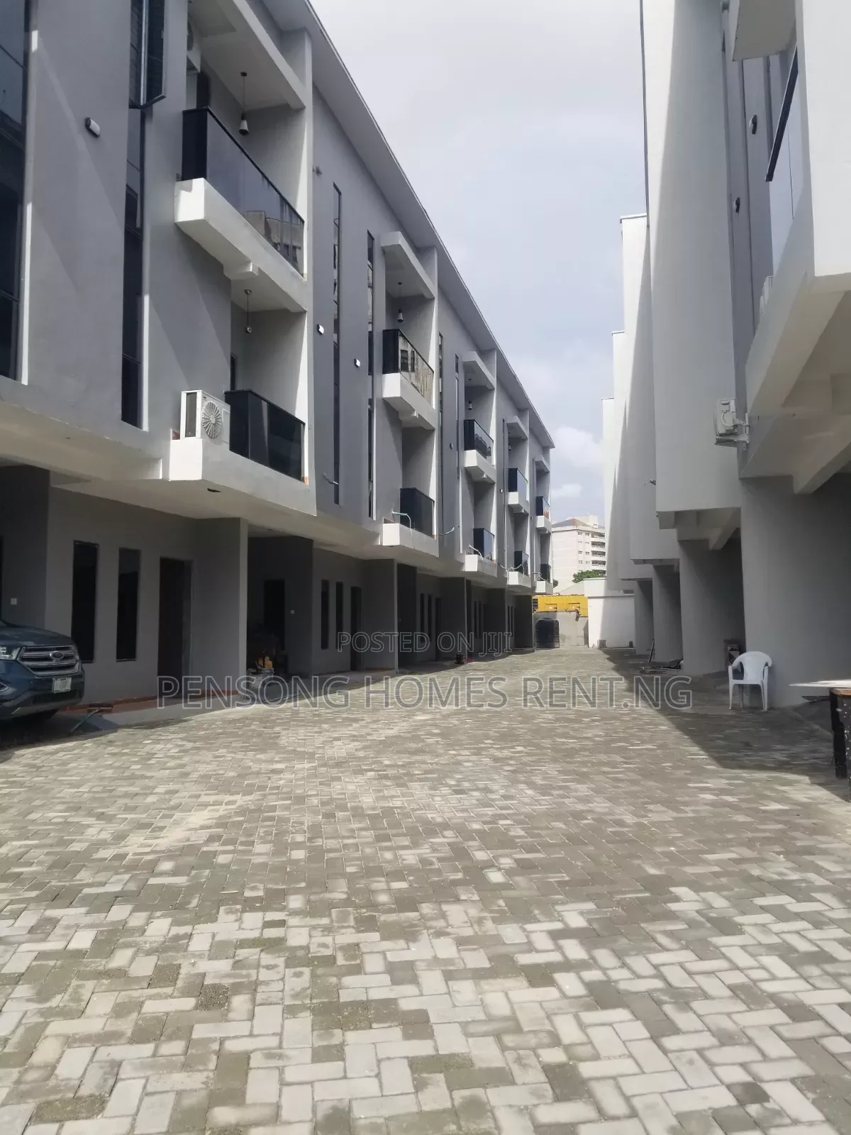 4bdrm Duplex in Parkview Estate, Ikoyi S.W for rent