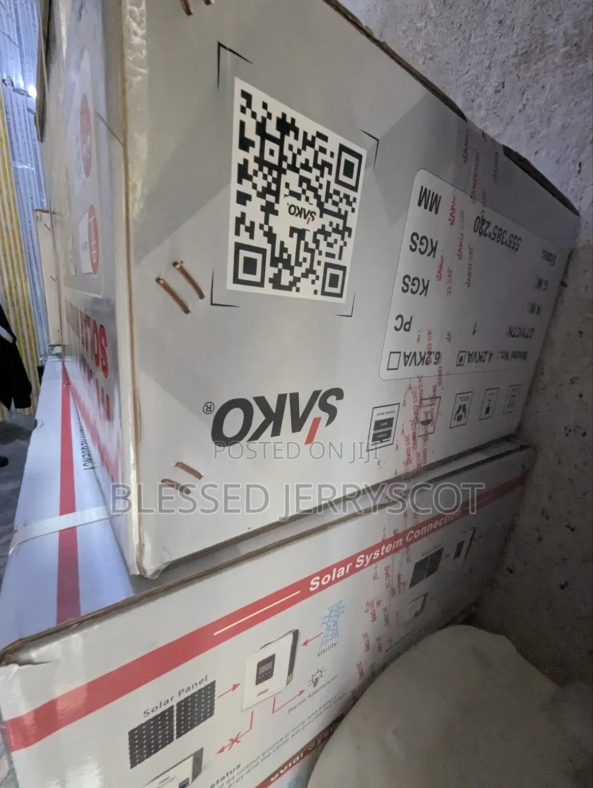 Sako 4.2kw 24v Hybrid Solar Inverters Available in Stock.