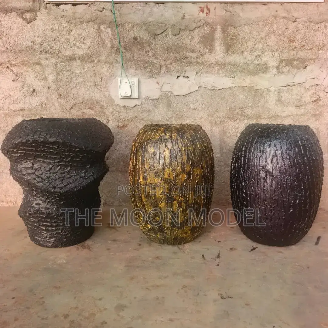 Classic Fiberglass Flower Pots/Vase
