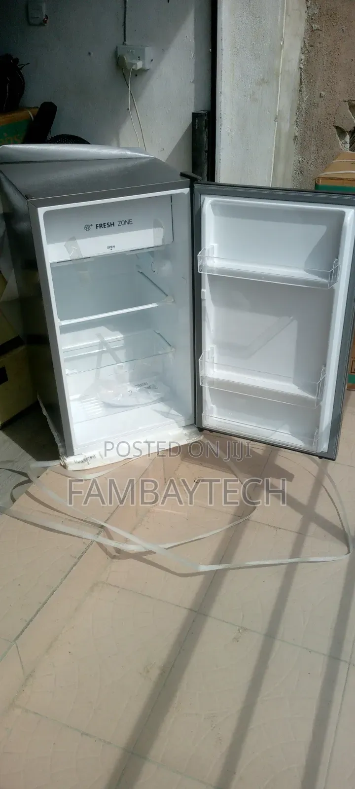Hisense Ref 121 Compact Refrigerator – Quality You Can Count On