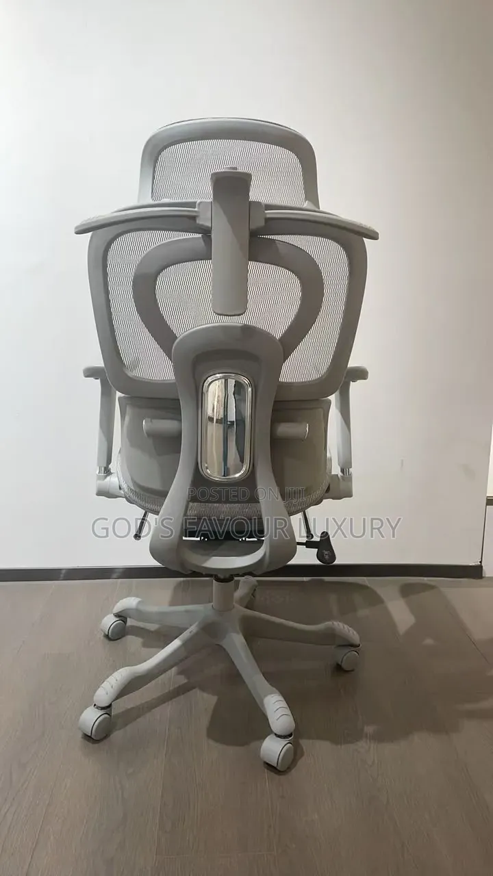 Mmassage Ergonomic Office Mesh Chair