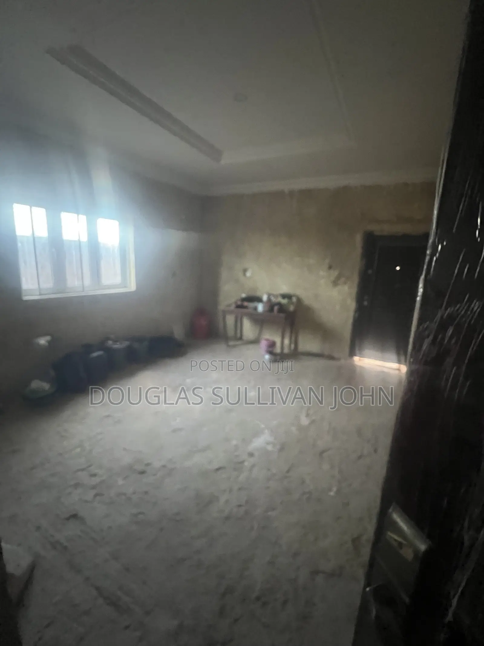Uncompleted 6 Bedroom Duplex