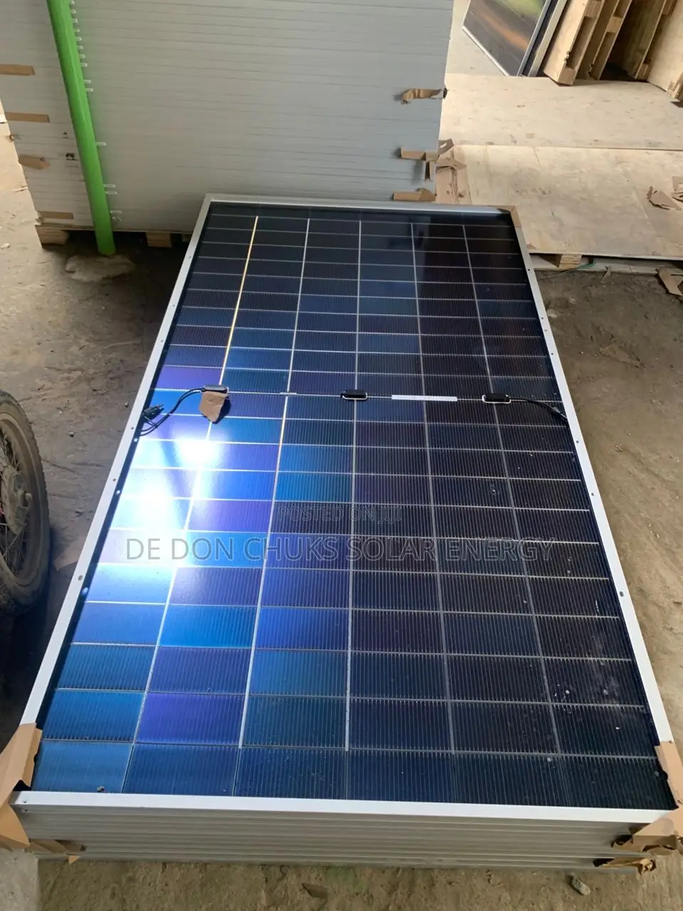 720w Jinko Panel