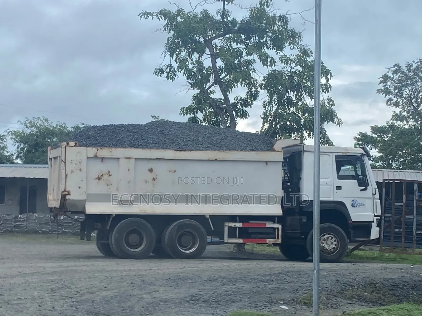High-Quality Crushed Granite Chips for Aggregate