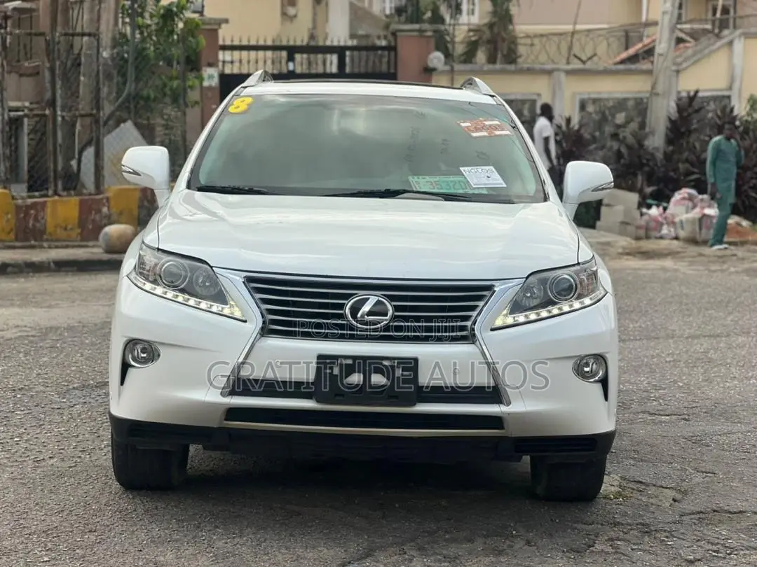 Lexus RX 350 FWD 2015 White