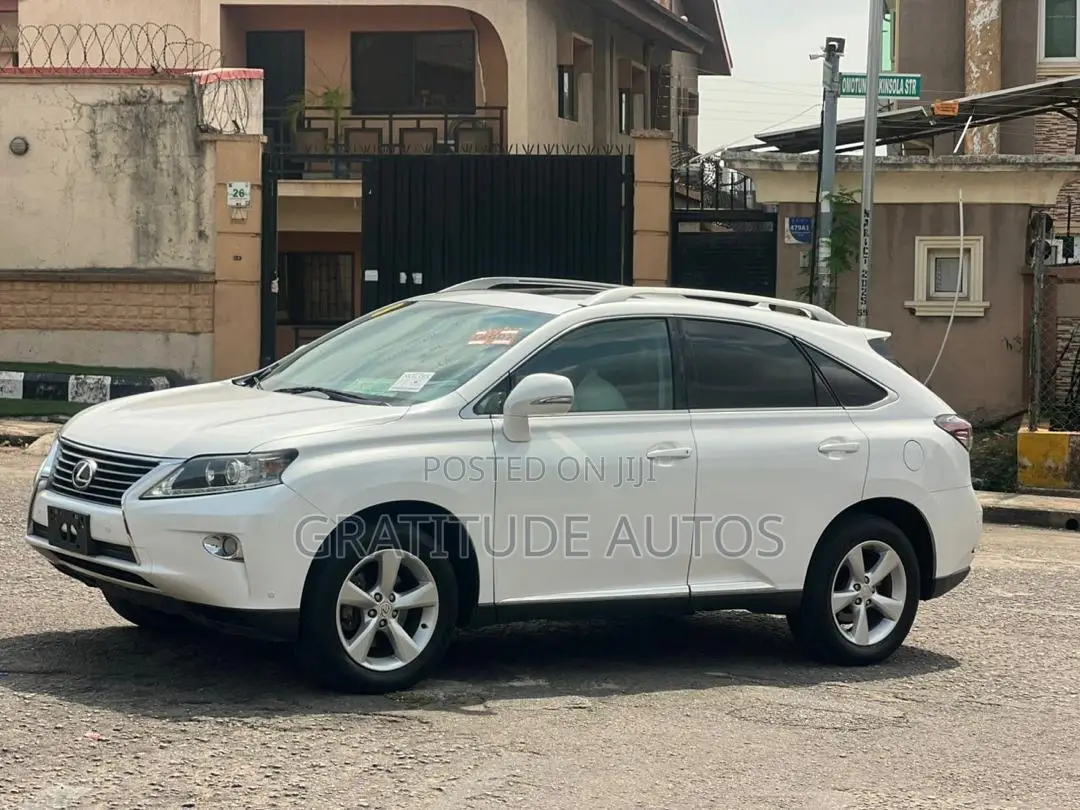 Lexus RX 350 FWD 2015 White
