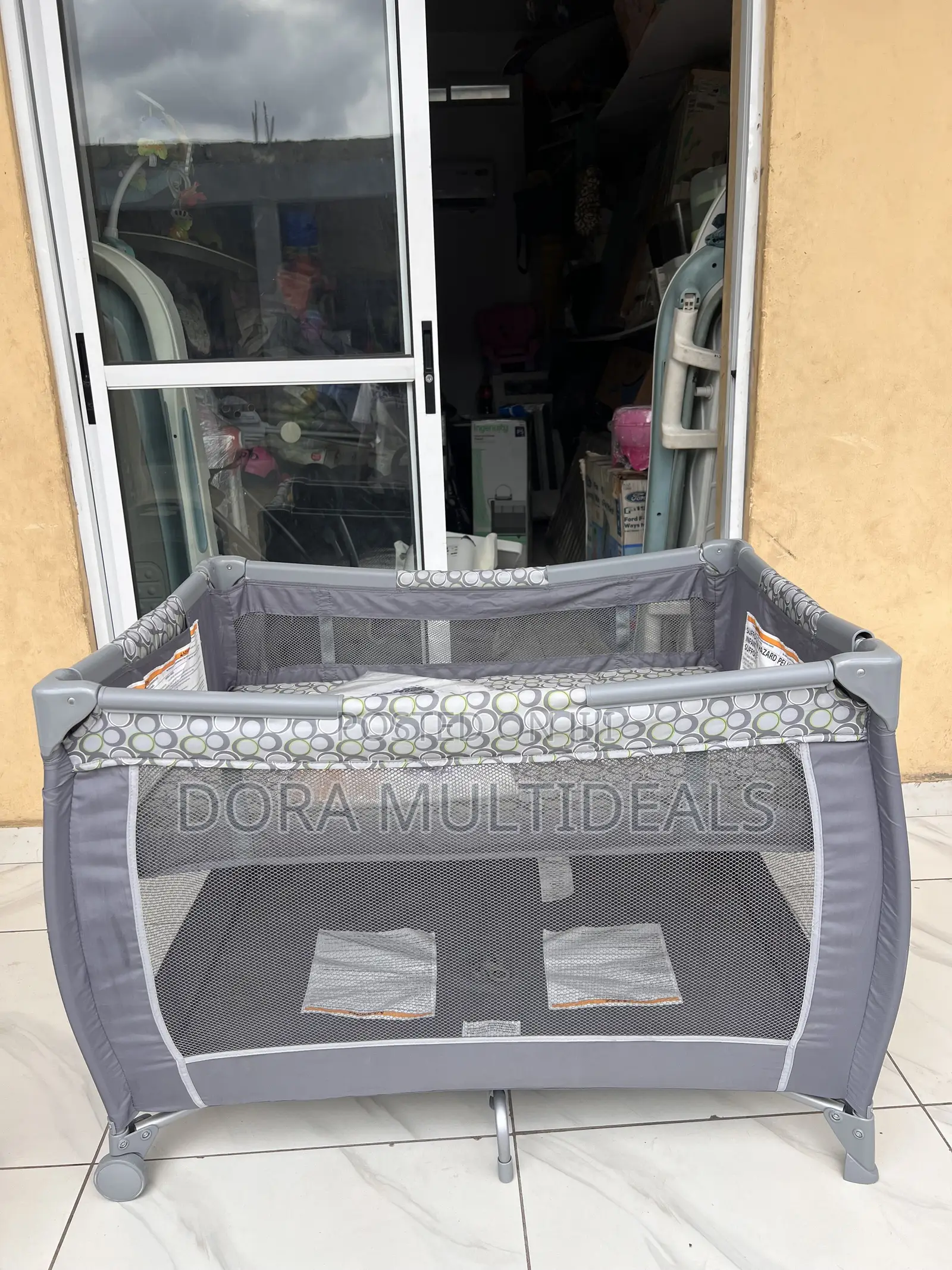 Us Used Imported Baby Cot With New Baby Net