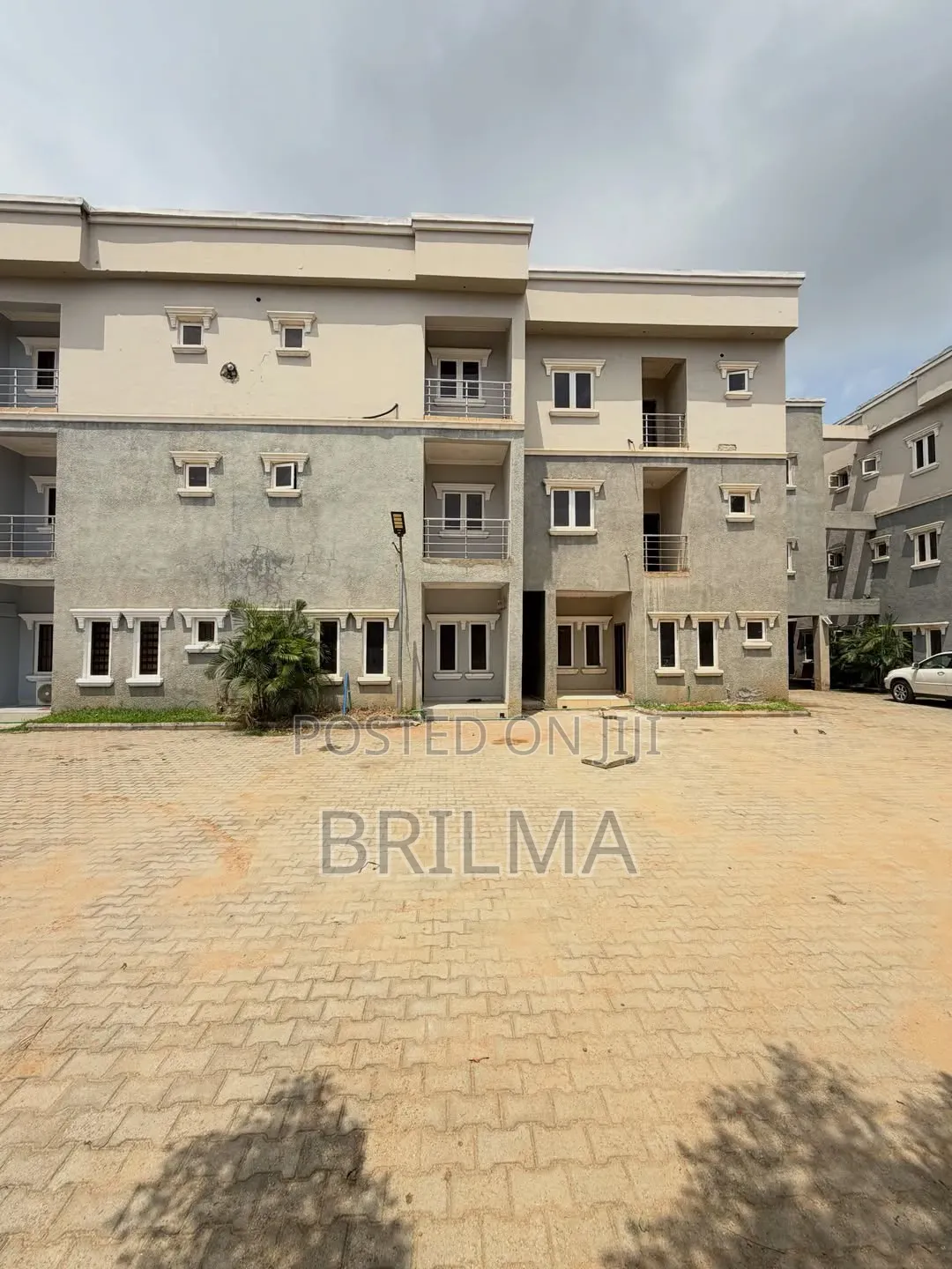4bdrm Duplex in Jahi for rent