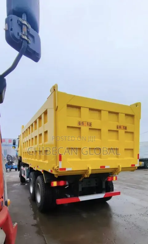 Howo Tipper Truck 10 Tyres (Foreign Used)
