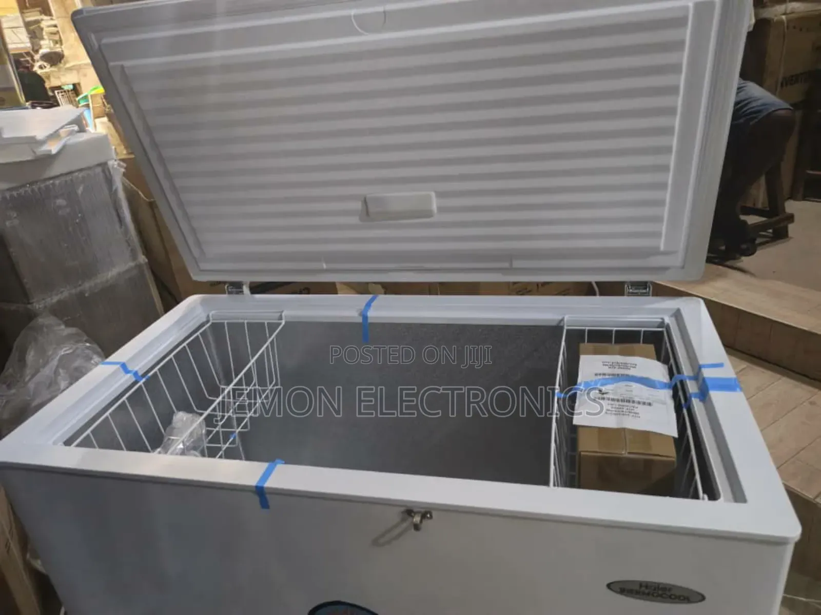Haier Thermocool 319l Deep Freezer With 100 Hours Cooling