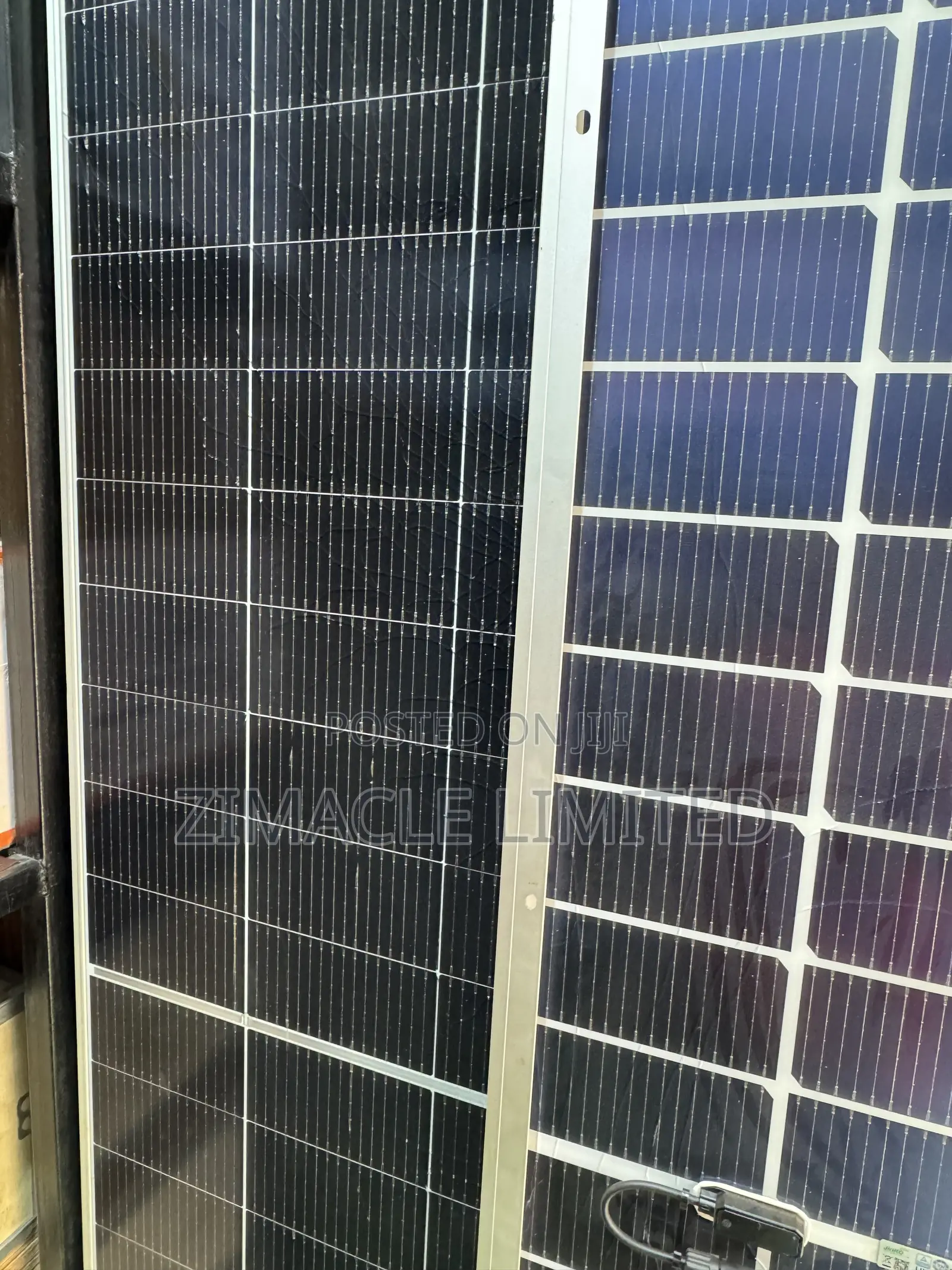 Jinko Bifacial 650w Solar Panel